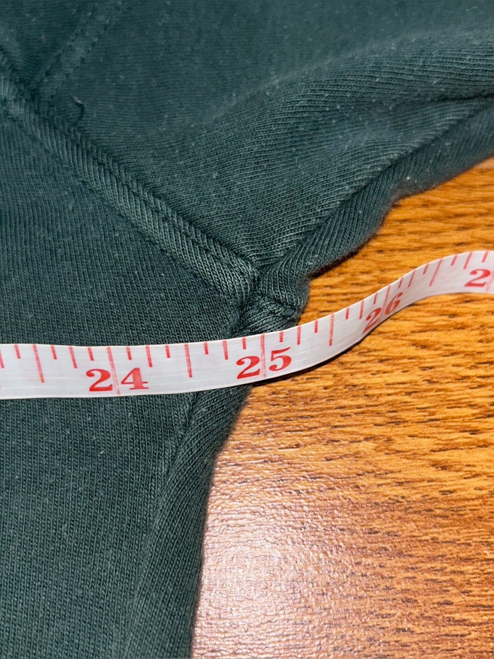Vintage 90’s Gant Classic Sportswear Crewneck with Golf Scene Embroidery - Picture 6 of 7